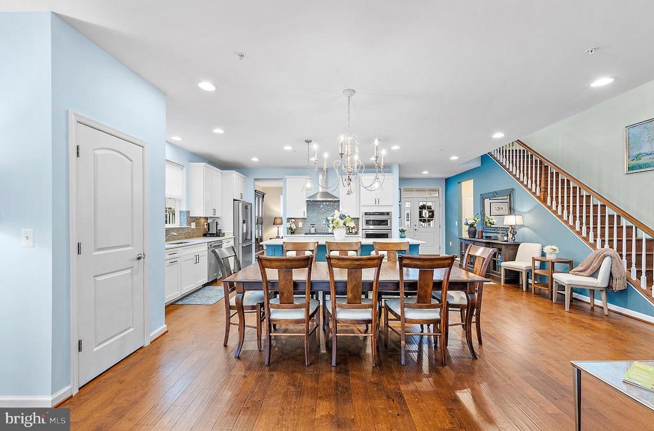  Real Estate for Sale - 12048 Pimlico Ln in Berlin Photo 20