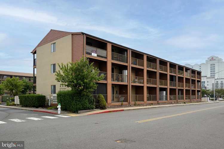Jamaica Daybreak I Real Estate for Sale - 202 32nd St #204 in Ocean City Photo 1