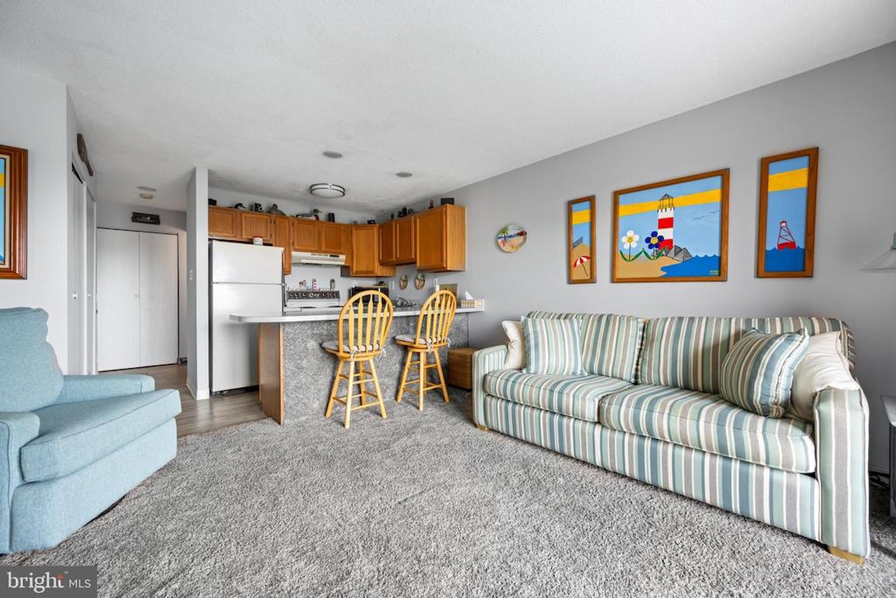 Jamaica Daybreak I Real Estate for Sale - 202 32nd St #204 in Ocean City Photo 8