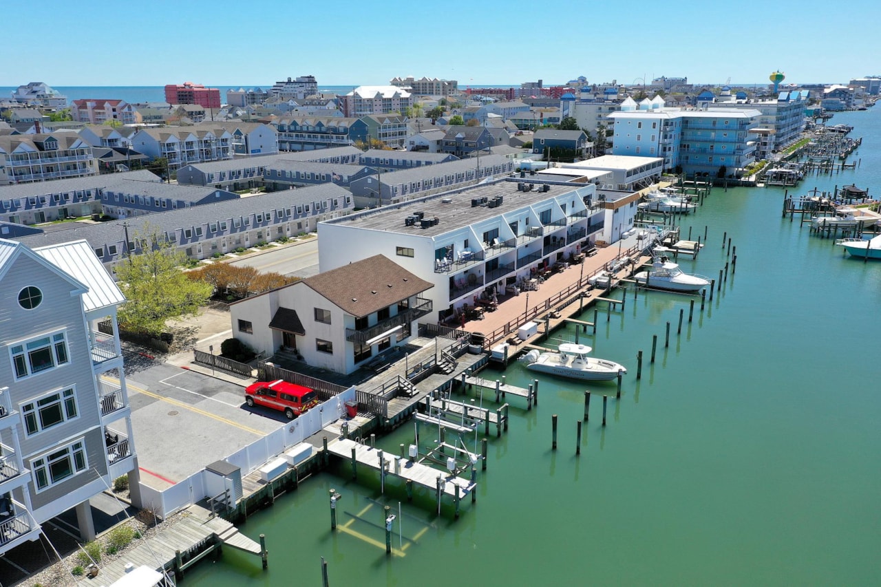  Real Estate for Sale - 401 13th St in Ocean City Photo 3