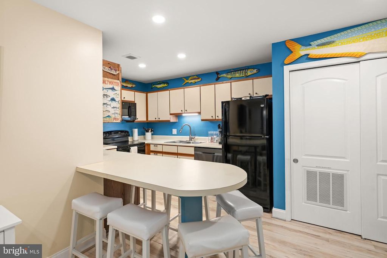 Hidden Harbour II Bldgs F - J Real Estate for Sale - 12301 Jamaica Ave #210G01 in Ocean City Photo 16