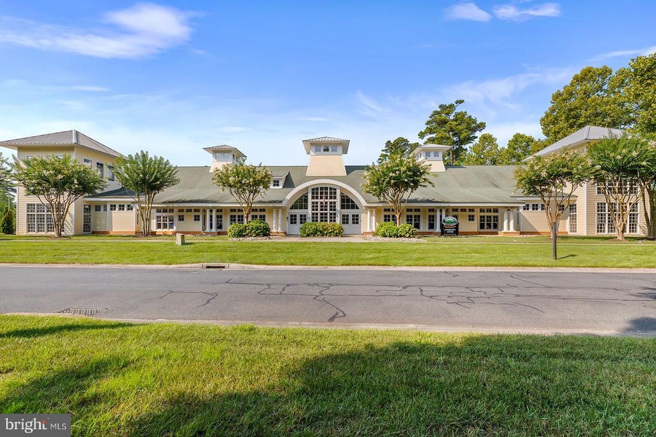  Real Estate for Sale - 10313 Thirty Knots Ln in Berlin Photo 65