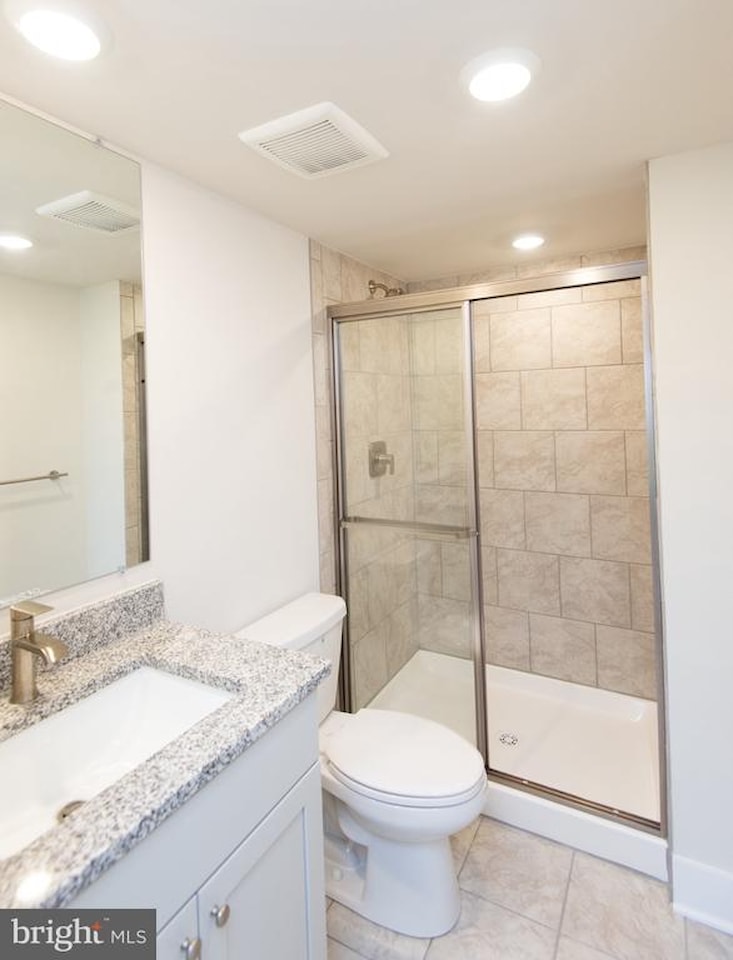  Real Estate for Sale - 9522 Seascape Ln #5 in Berlin Photo 6