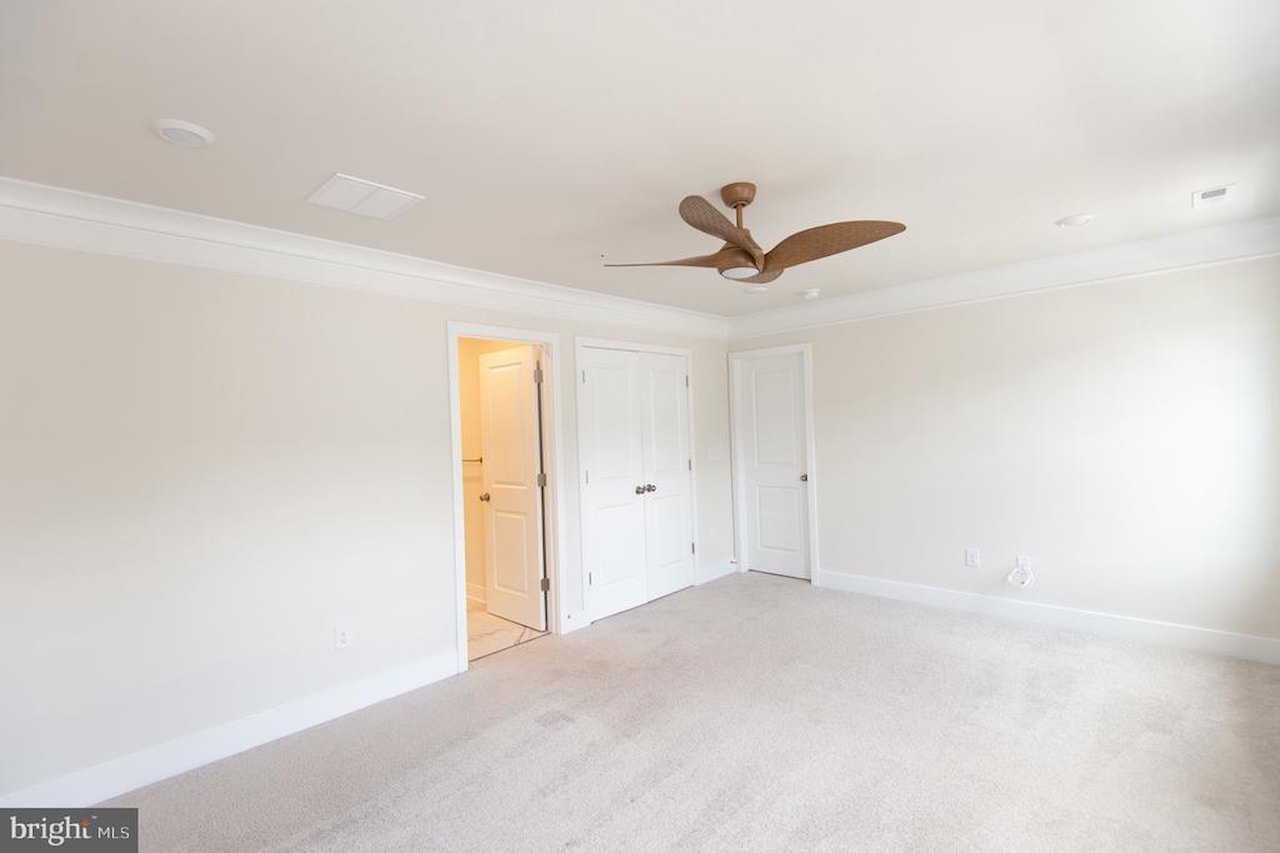  Real Estate for Sale - 9522 Seascape Ln #5 in Berlin Photo 24