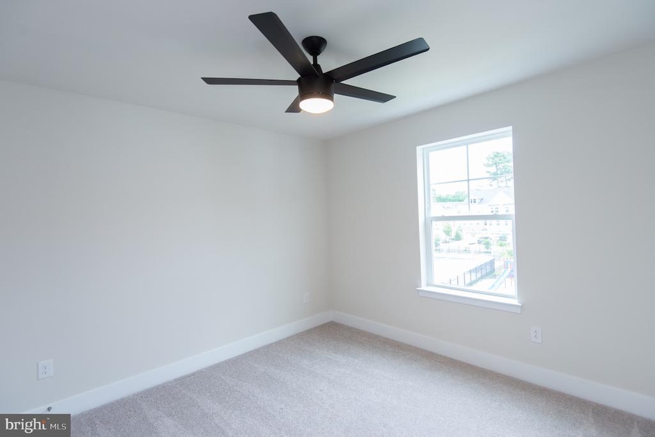  Real Estate for Sale - 9522 Seascape Ln #5 in Berlin Photo 30