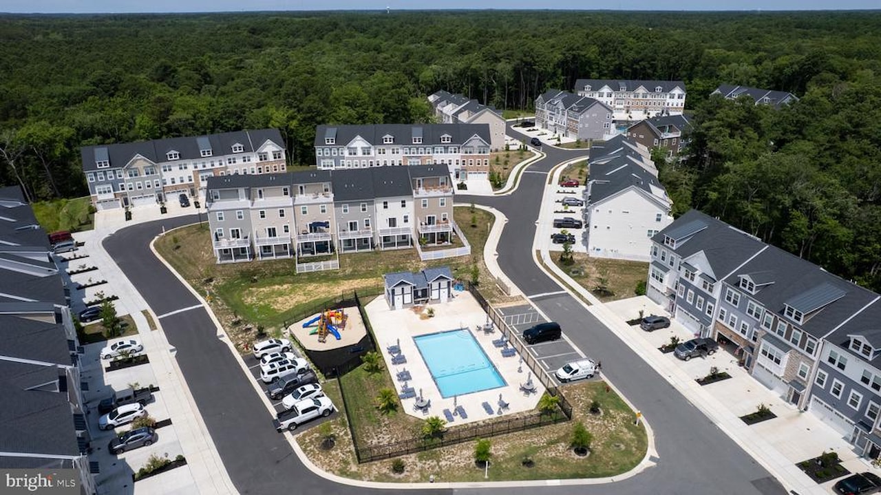  Real Estate for Sale - 9522 Seascape Ln #5 in Berlin Photo 44