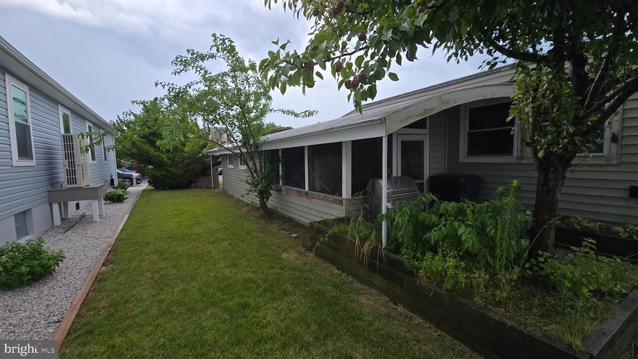 Montego Bay Civic Association Real Estate for Sale - 13110 Atlantic Blvd in Ocean City Photo 2
