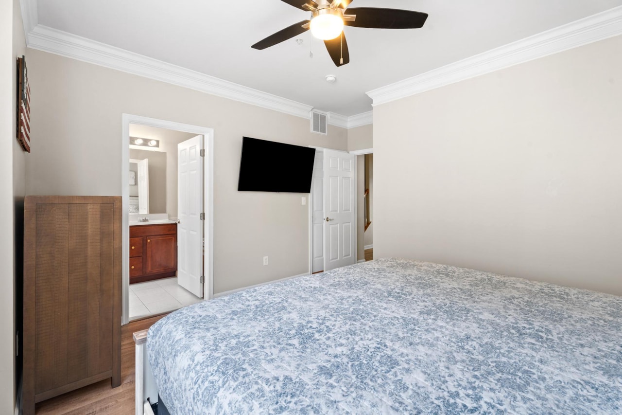  Real Estate for Sale - 8695 Egret Loop Lane #504 in Berlin Photo 18