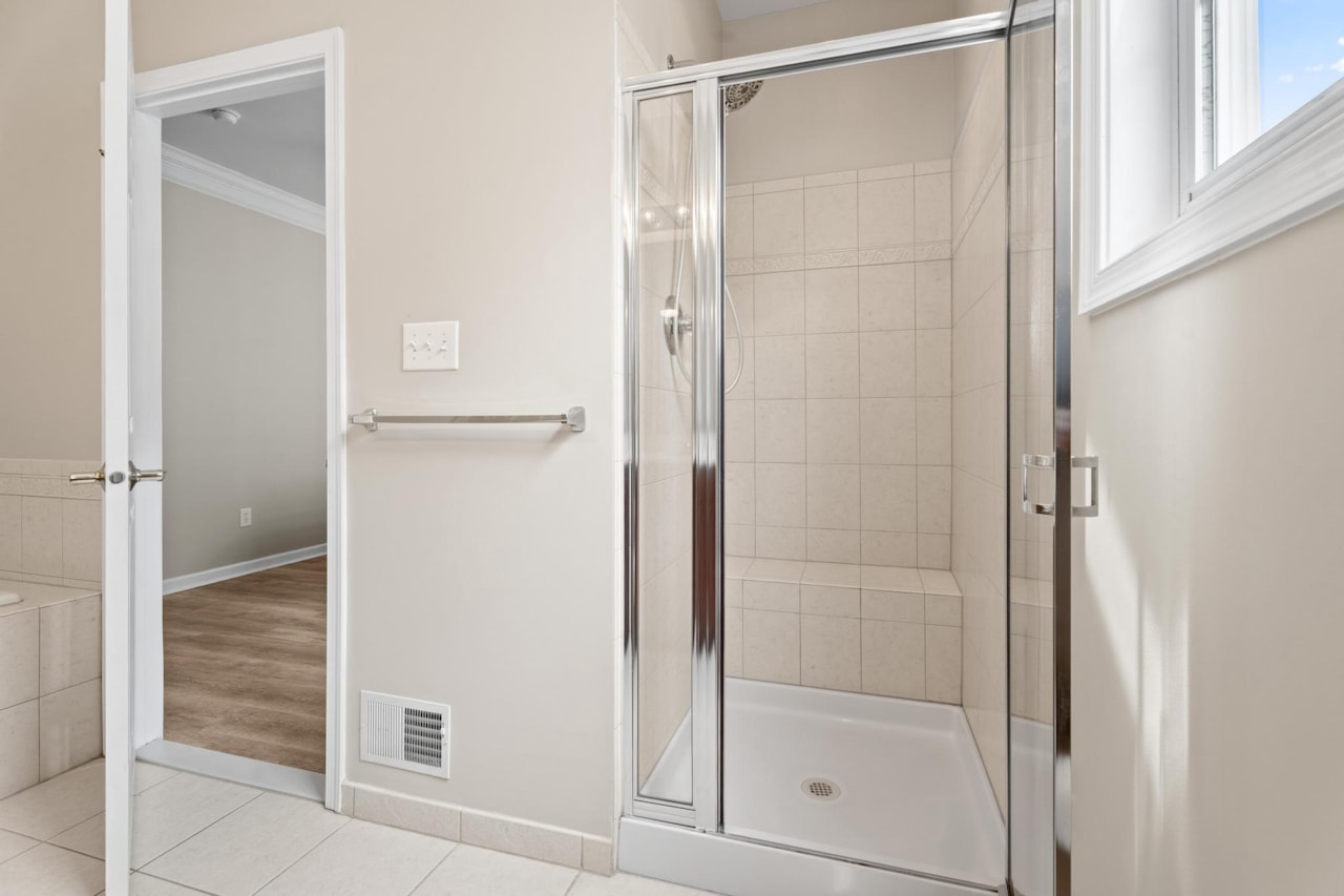  Real Estate for Sale - 8695 Egret Loop Lane #504 in Berlin Photo 25