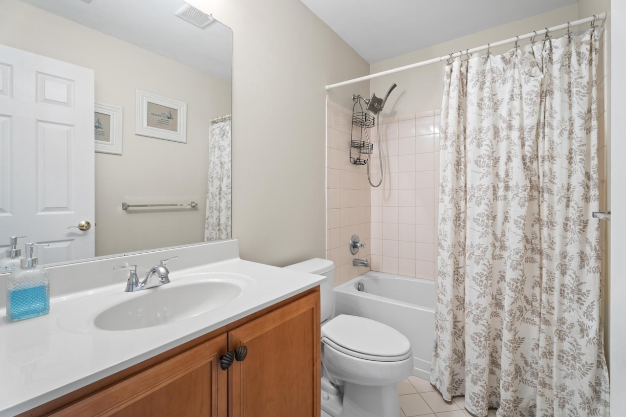  Real Estate for Sale - 8695 Egret Loop Lane #504 in Berlin Photo 36