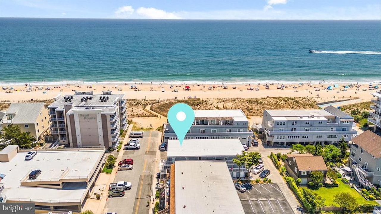 Dominica Beach Real Estate for Sale - 5 41st St in Ocean City Photo 2