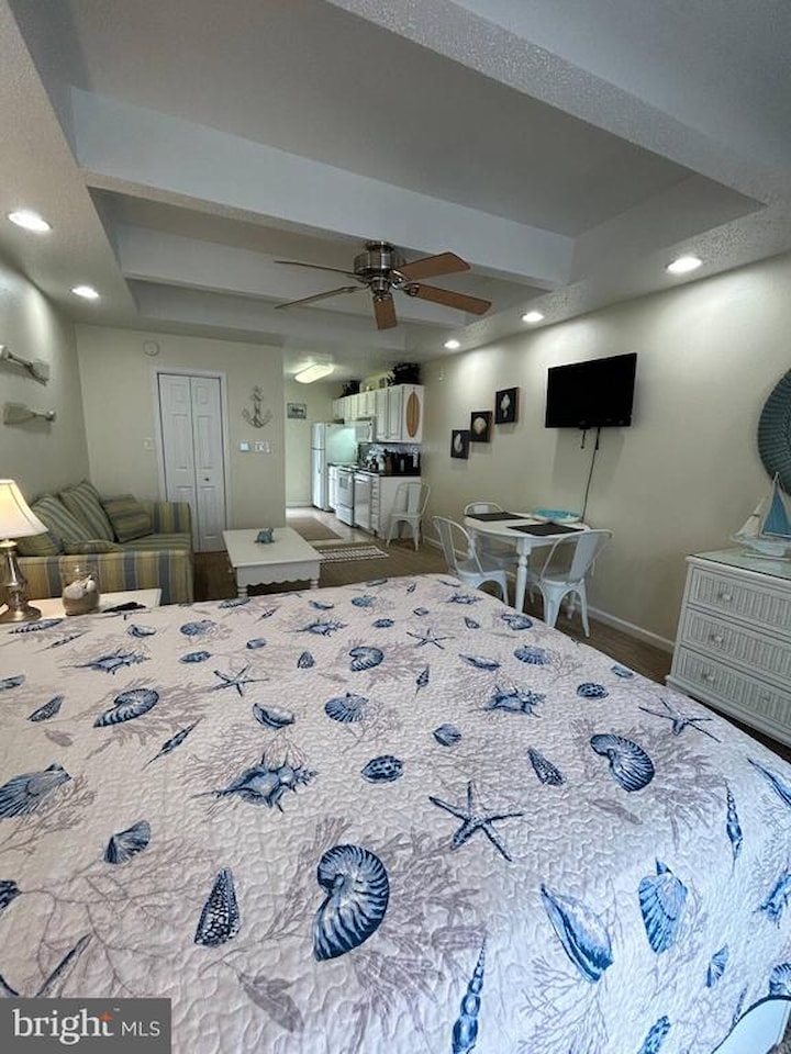 Dominica Beach Real Estate for Sale - 5 41st St in Ocean City Photo 4