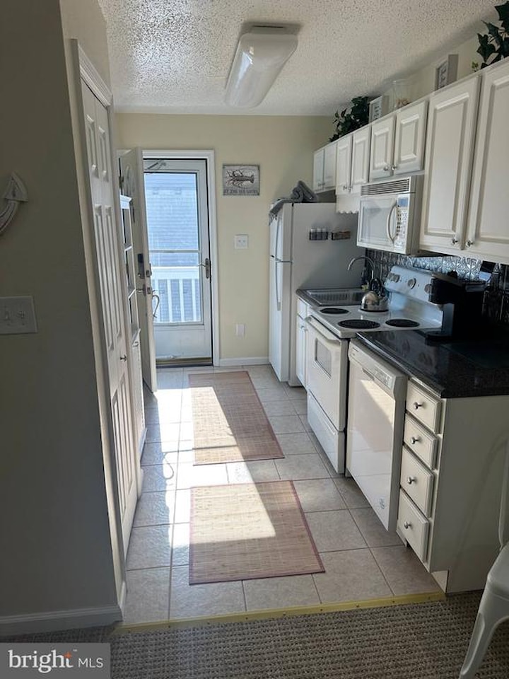 Dominica Beach Real Estate for Sale - 5 41st St in Ocean City Photo 9