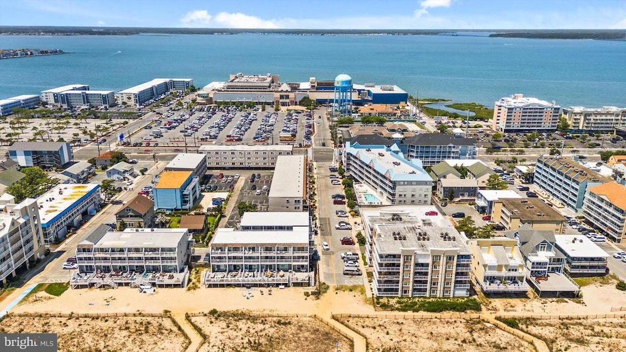Dominica Beach Real Estate for Sale - 5 41st St in Ocean City Photo 39