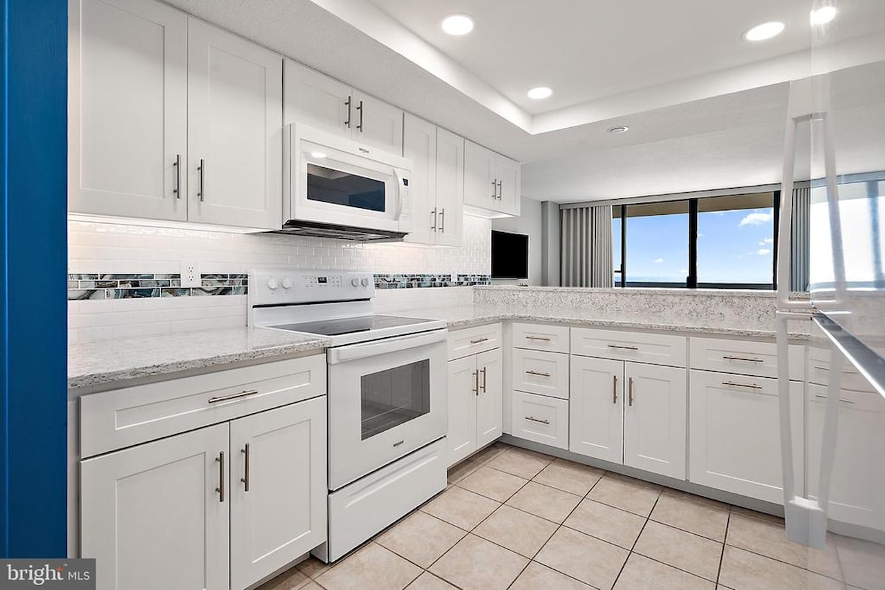 Century 1 Real Estate for Sale - 9900 Coastal Hwy #1409 in Ocean City Photo 9