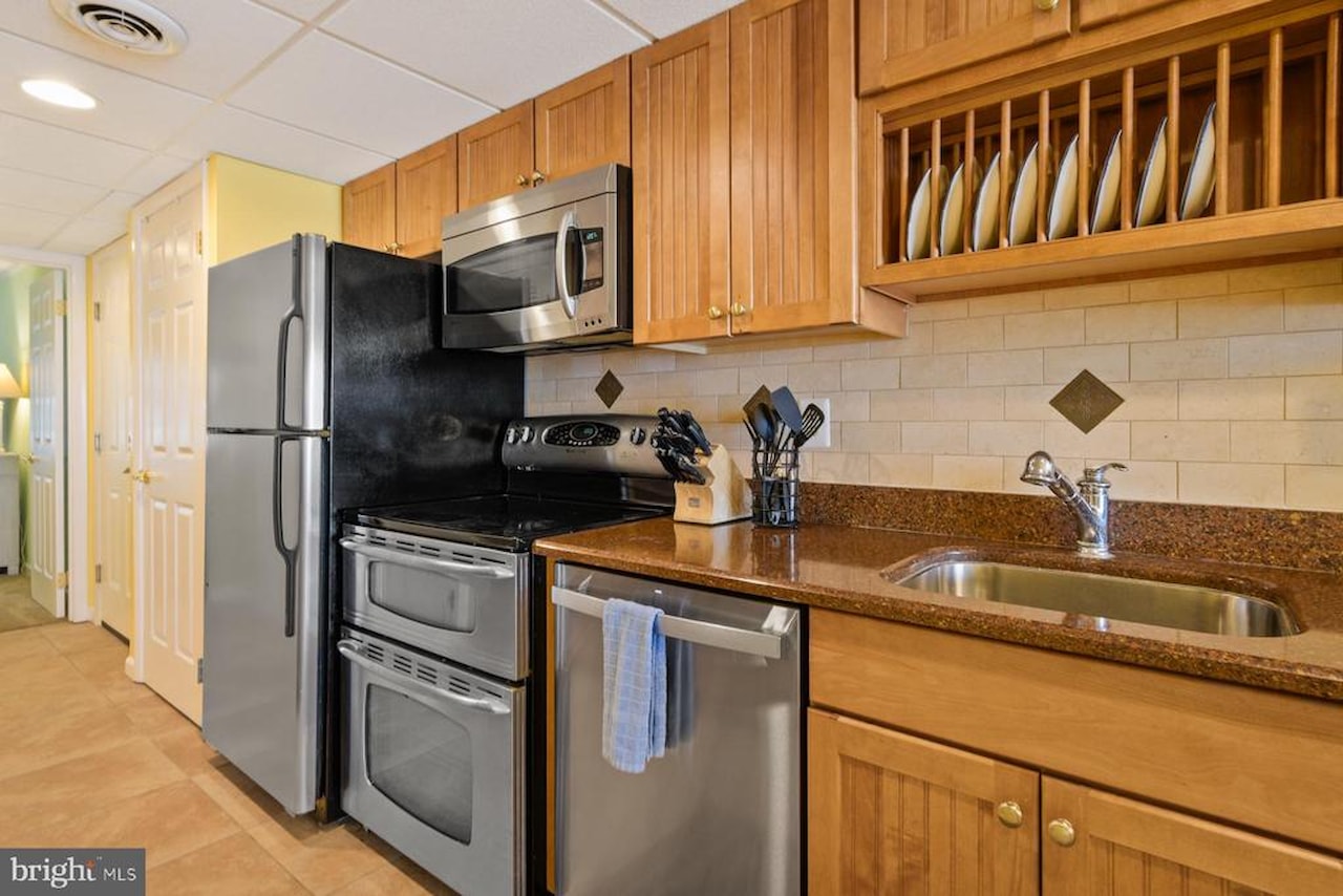 White Marlin Real Estate for Sale - 205 Somerset St #403B in Ocean City Photo 13