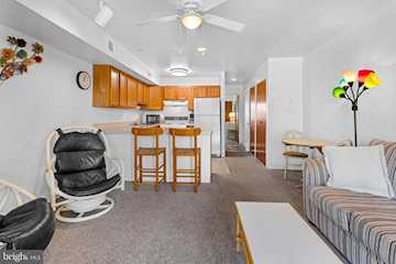Jamaica II Real Estate for Sale - 12300 Jamaica Ave #0209 in Ocean City Photo 3