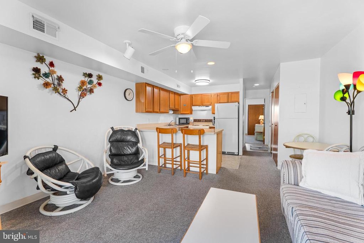 Jamaica II Real Estate for Sale - 12300 Jamaica Ave #0209 in Ocean City Photo 4