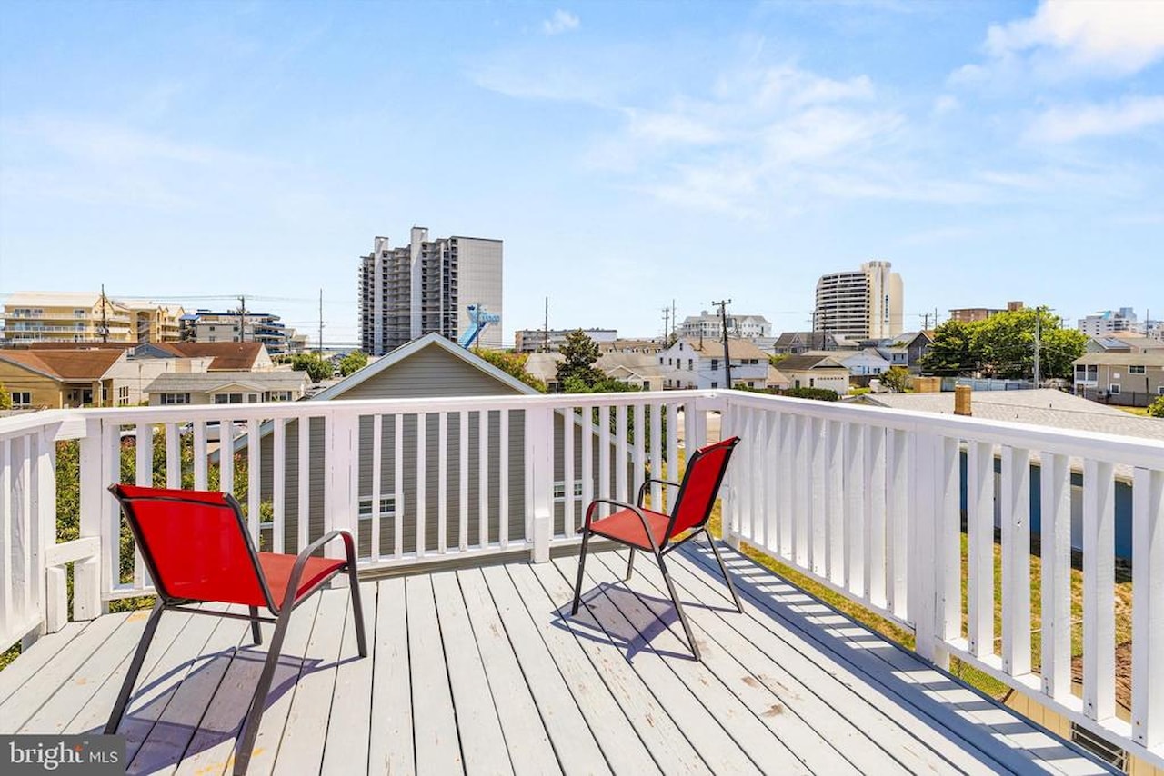  Real Estate for Sale - 8802 W Biscayne Dr in Ocean City Photo 34