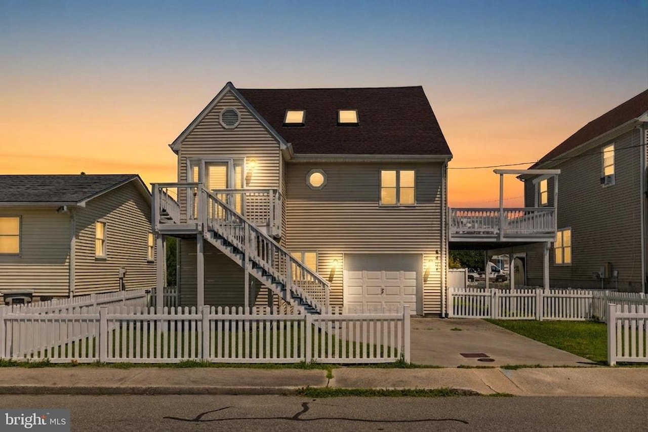  Real Estate for Sale - 8802 W Biscayne Dr in Ocean City Photo 50