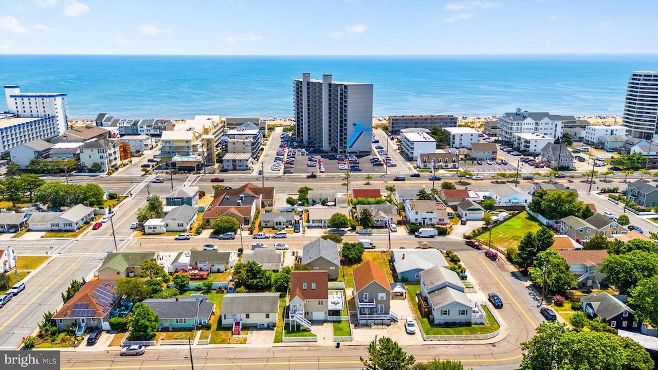  Real Estate for Sale - 8802 W Biscayne Dr in Ocean City Photo 57