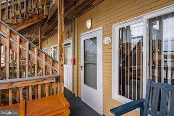 Ocean Point II Real Estate for Sale - 4000 Coastal Hwy #116 in Ocean City Photo 3