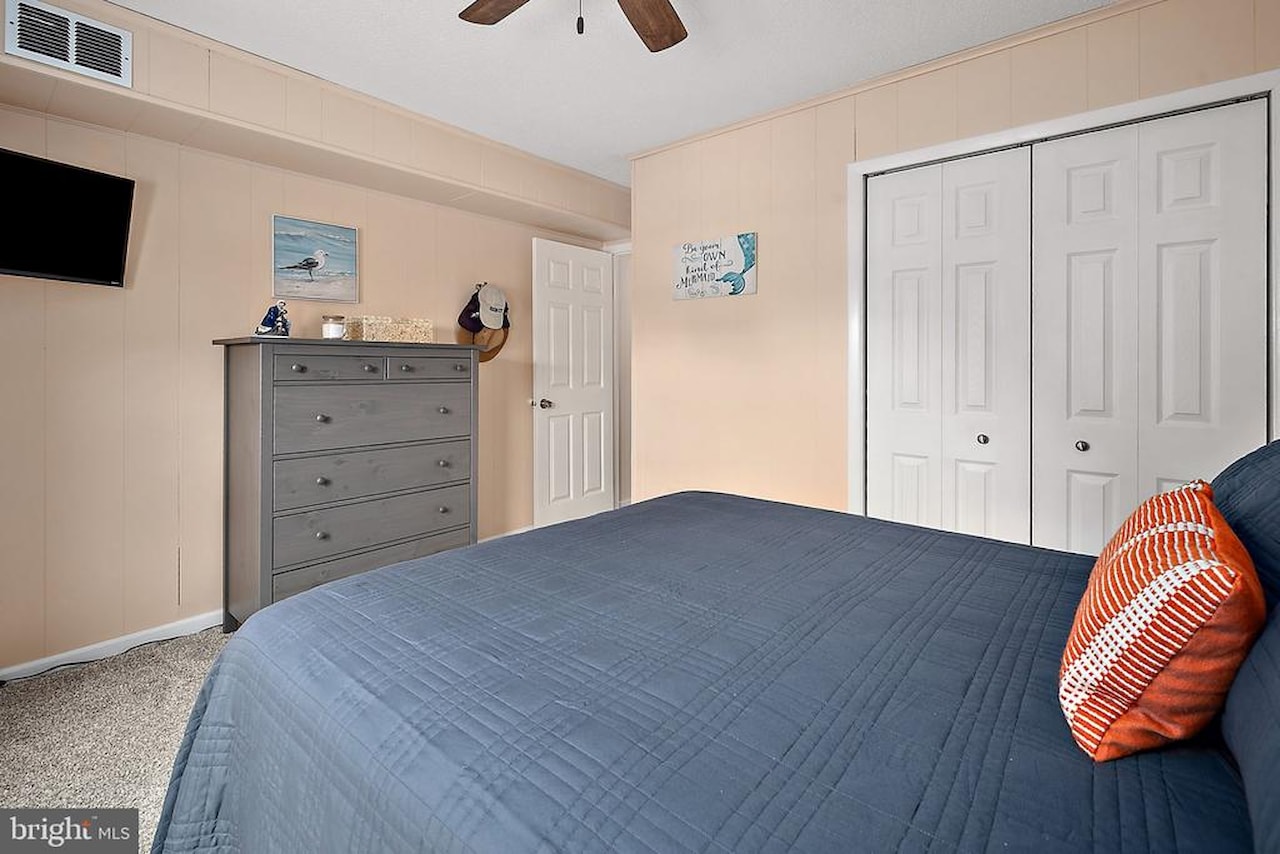 Ocean Point II Real Estate for Sale - 4000 Coastal Hwy #116 in Ocean City Photo 24