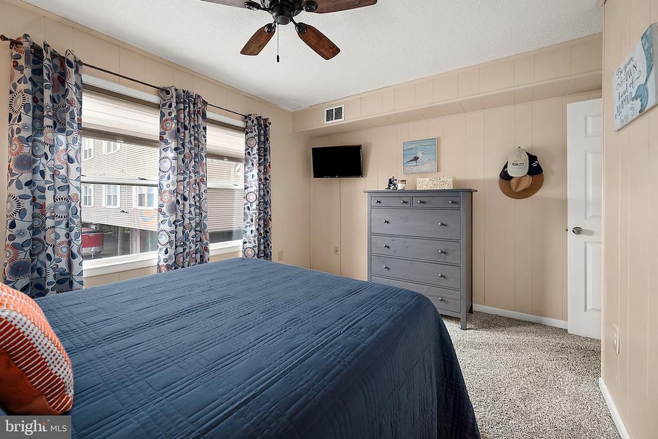 Ocean Point II Real Estate for Sale - 4000 Coastal Hwy #116 in Ocean City Photo 25