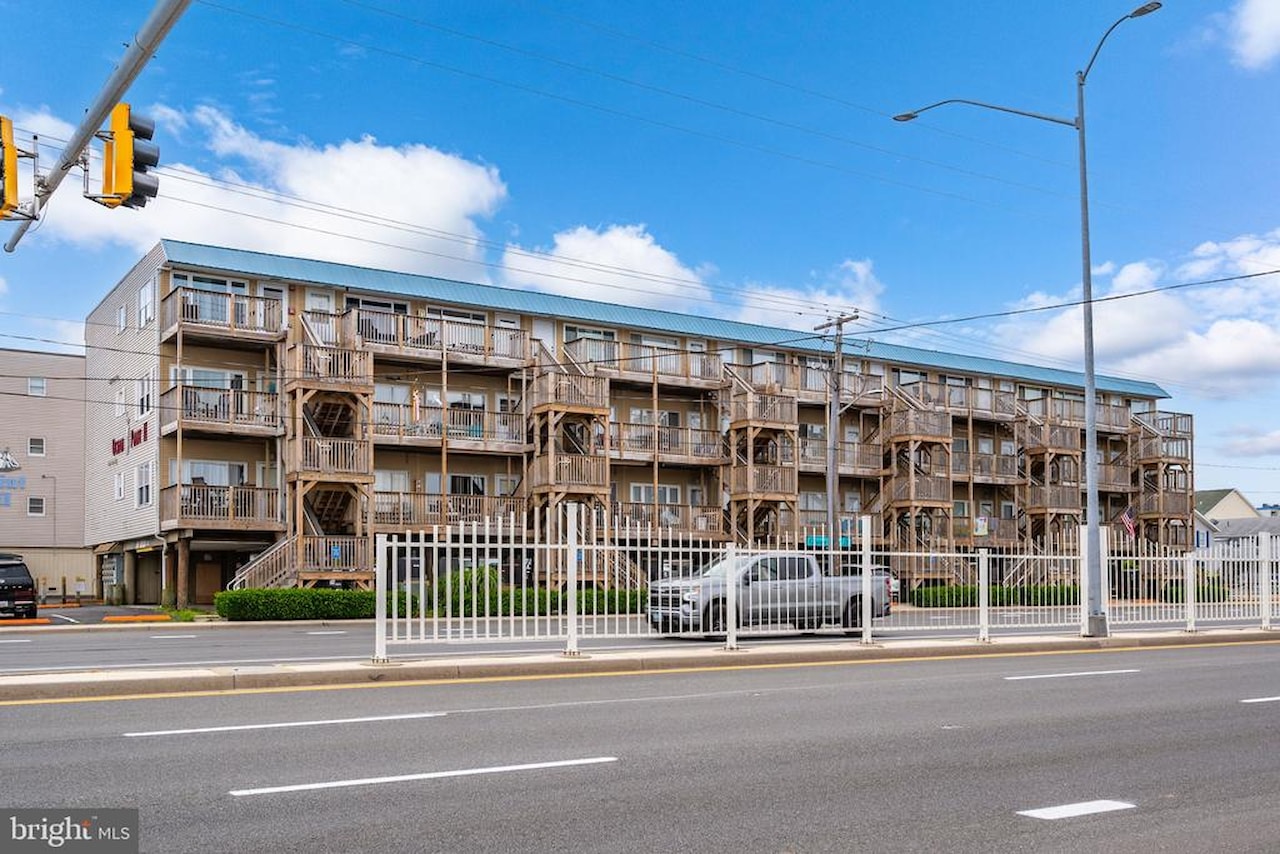 Ocean Point II Real Estate for Sale - 4000 Coastal Hwy #116 in Ocean City Photo 34