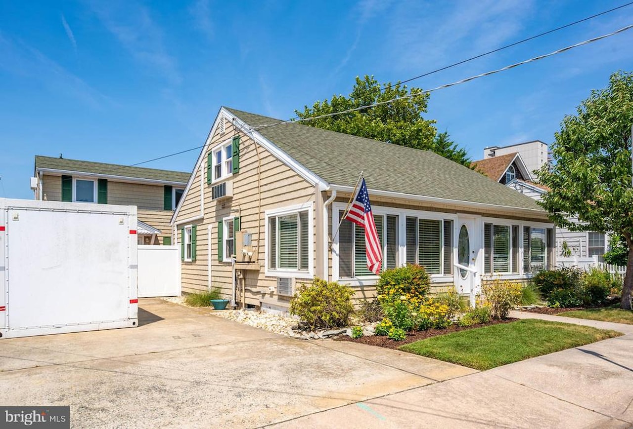  Real Estate for Sale - 104 Bering Rd in Ocean City Photo 79