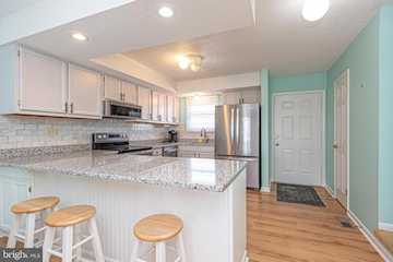 South Vista II Real Estate for Sale - 607 Bayshore Ct #2 in Ocean City Photo 3