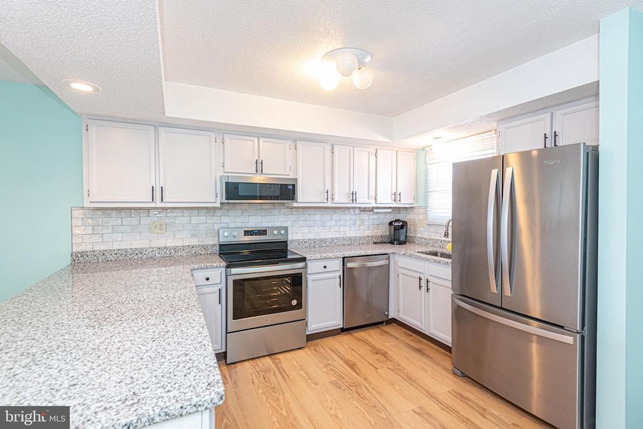 South Vista II Real Estate for Sale - 607 Bayshore Ct #2 in Ocean City Photo 5