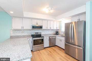 South Vista II Real Estate for Sale - 607 Bayshore Ct #2 in Ocean City Photo 5