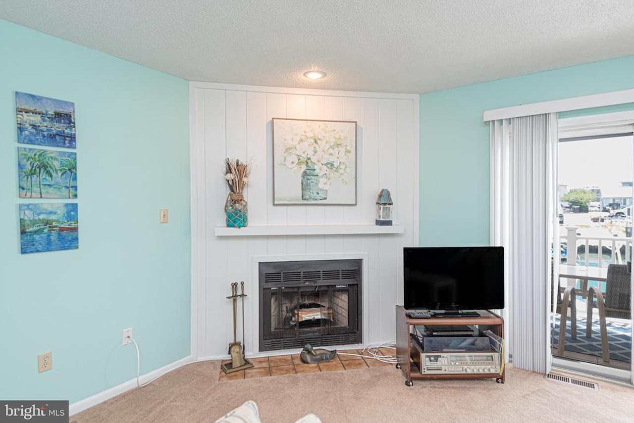 South Vista II Real Estate for Sale - 607 Bayshore Ct #2 in Ocean City Photo 9