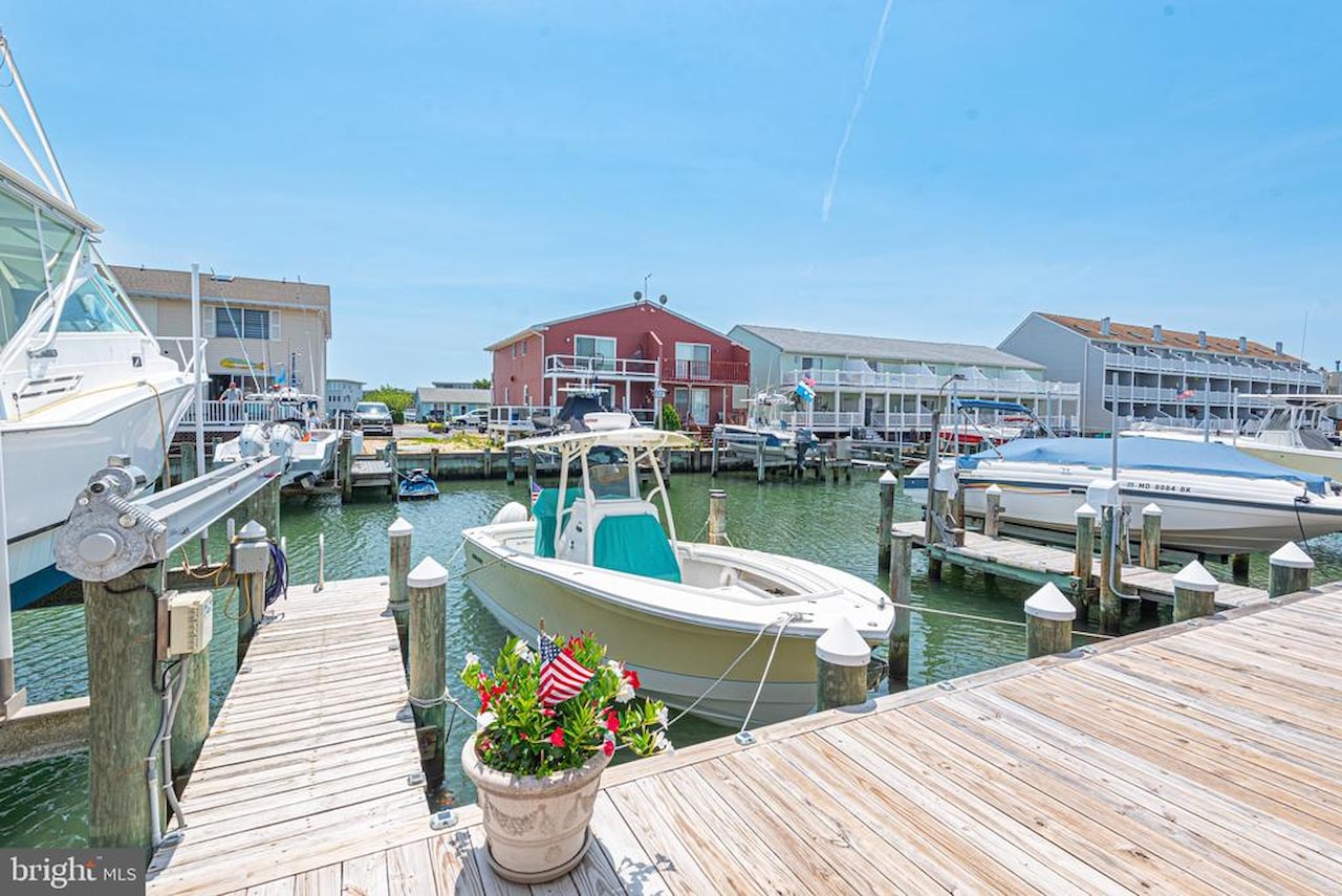 South Vista II Real Estate for Sale - 607 Bayshore Ct #2 in Ocean City Photo 14