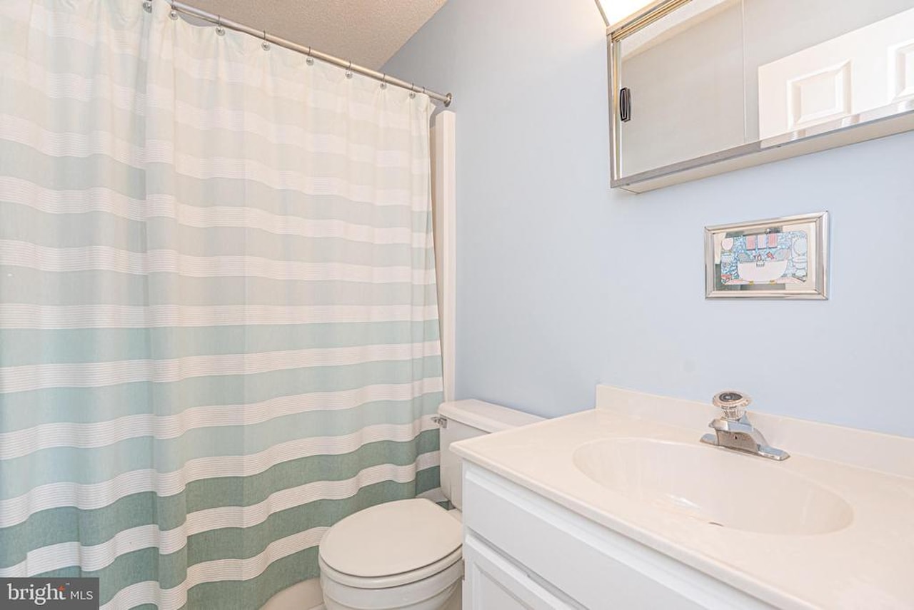 South Vista II Real Estate for Sale - 607 Bayshore Ct #2 in Ocean City Photo 25