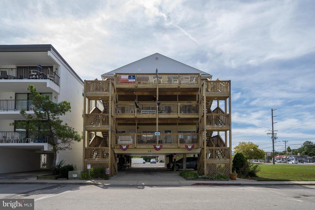 North Point Real Estate for Sale - 17 143rd St #301 in Ocean City
