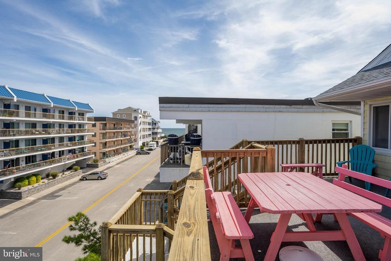 North Point Real Estate for Sale - 17 143rd St #301 in Ocean City Photo 17