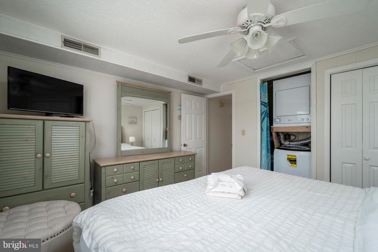 North Point Real Estate for Sale - 17 143rd St #301 in Ocean City Photo 28
