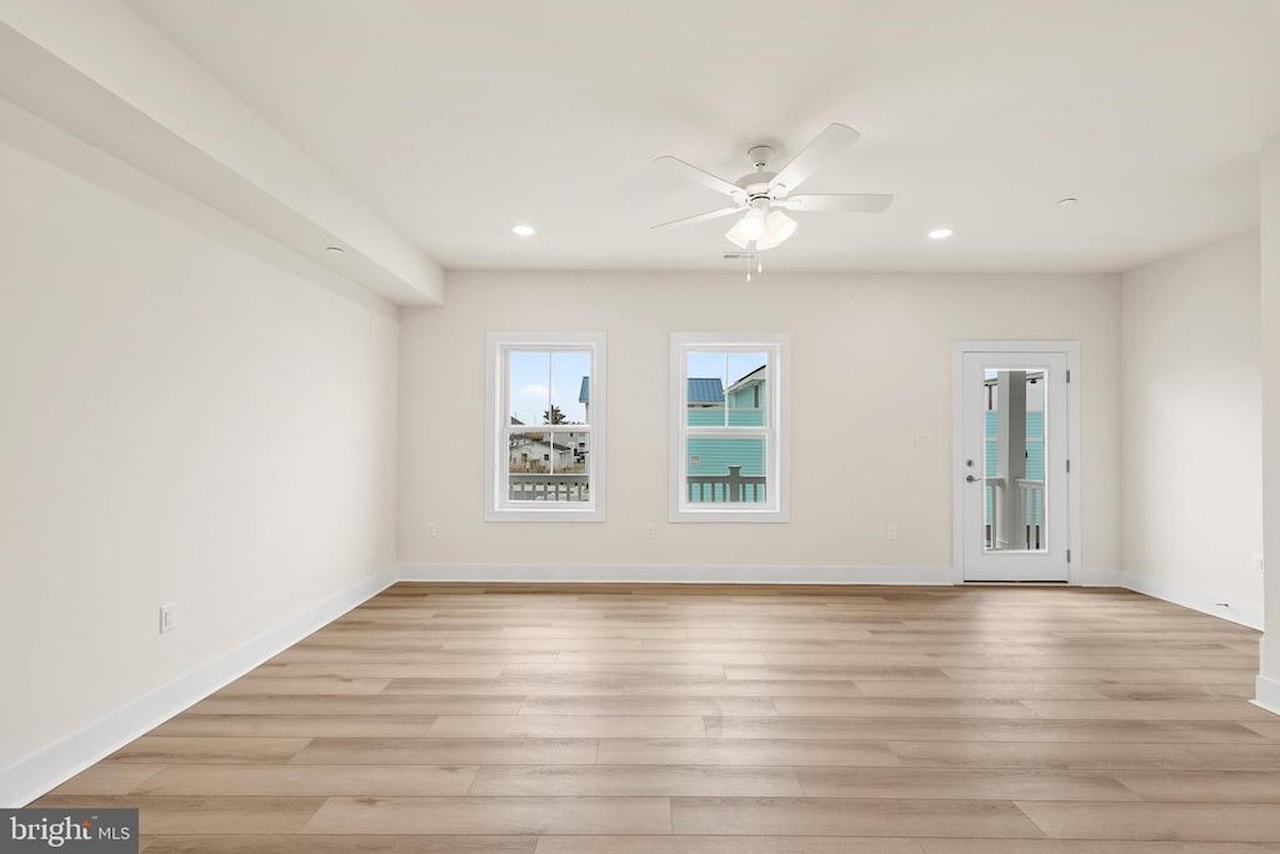  Real Estate for Sale - 104 75th St #1 in Ocean City Photo 8