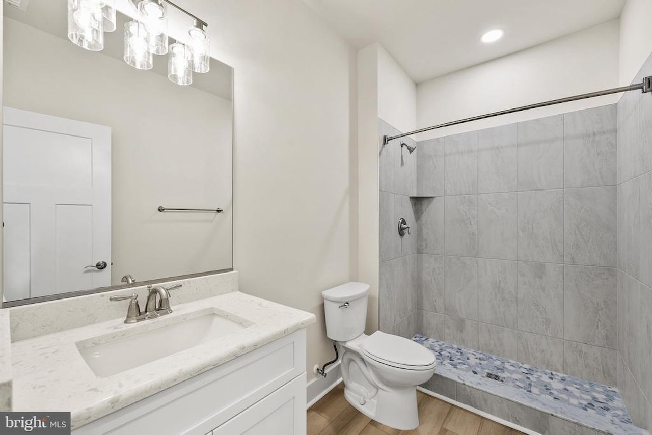  Real Estate for Sale - 104 75th St #1 in Ocean City Photo 38