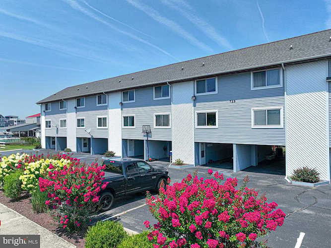 Harbor Lights In North Ocean City Real Estate for Sale - 722 Anchor Chain Rd #14B in Ocean City Photo 1