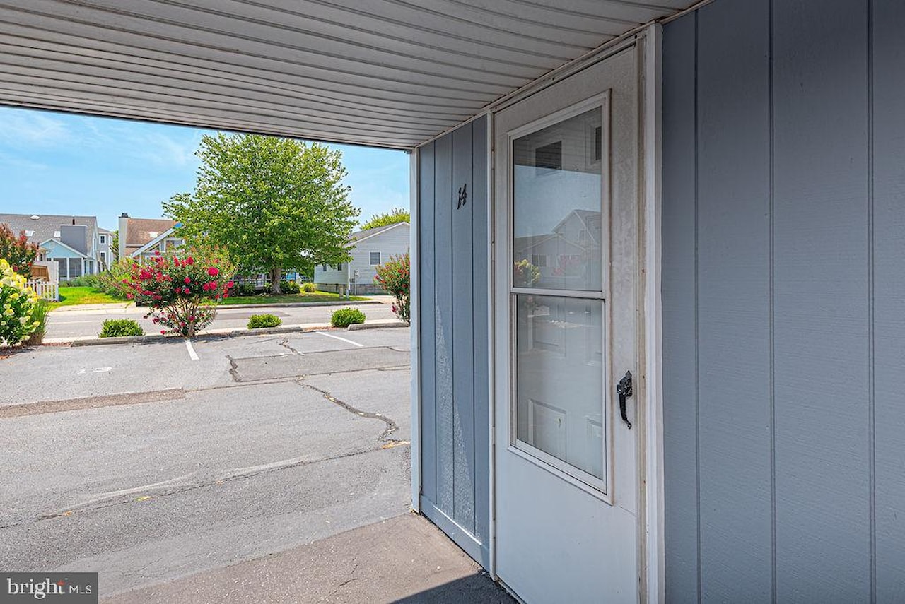 Harbor Lights In North Ocean City Real Estate for Sale - 722 Anchor Chain Rd #14B in Ocean City Photo 7