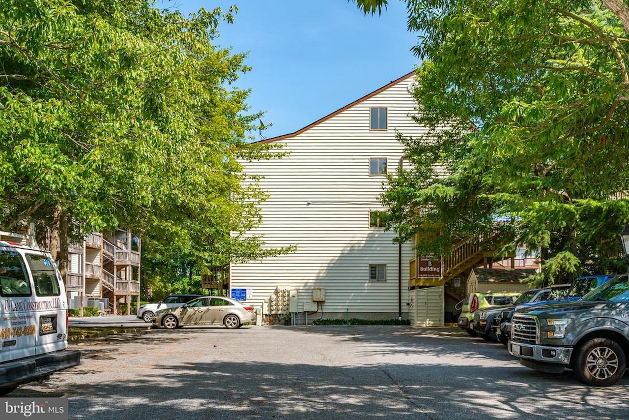 Sandalwood Building A&B Real Estate for Sale - 14300-B Jarvis Ave #B301 in Ocean City Photo 30