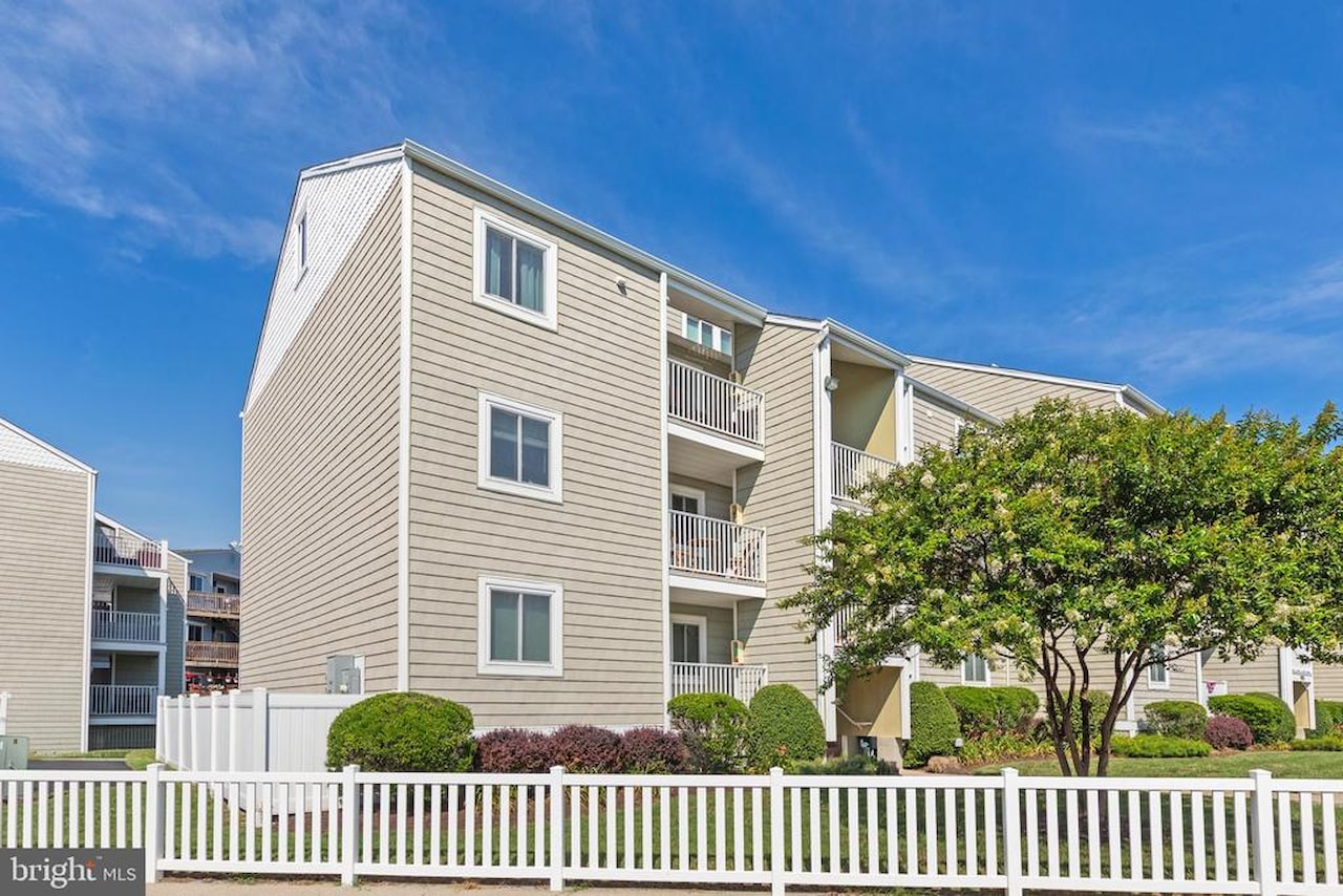 Discovery One Real Estate for Sale - 9203 Rusty Anchor Rd #A3 in Ocean City Photo 4