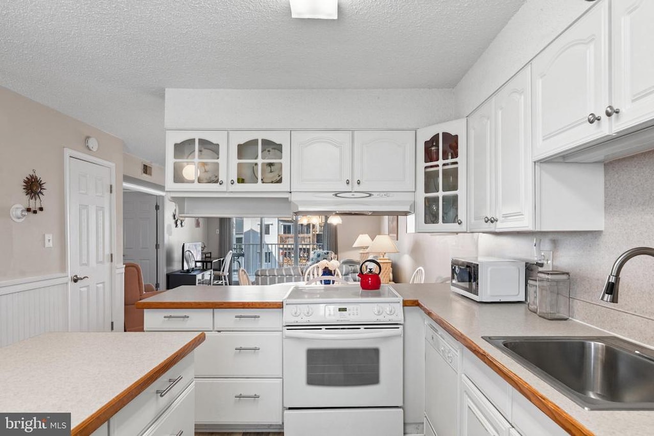 Discovery One Real Estate for Sale - 9203 Rusty Anchor Rd #A3 in Ocean City Photo 15
