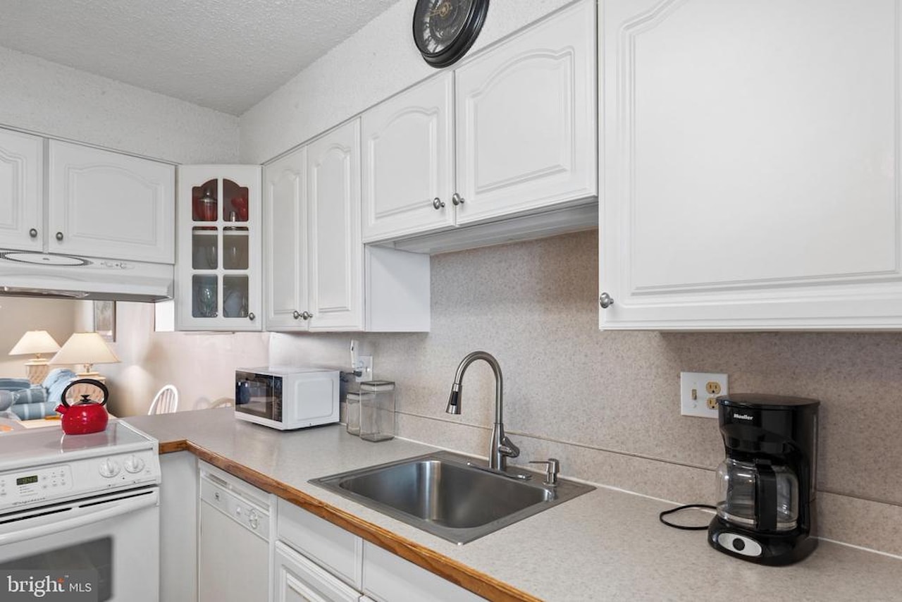 Discovery One Real Estate for Sale - 9203 Rusty Anchor Rd #A3 in Ocean City Photo 17