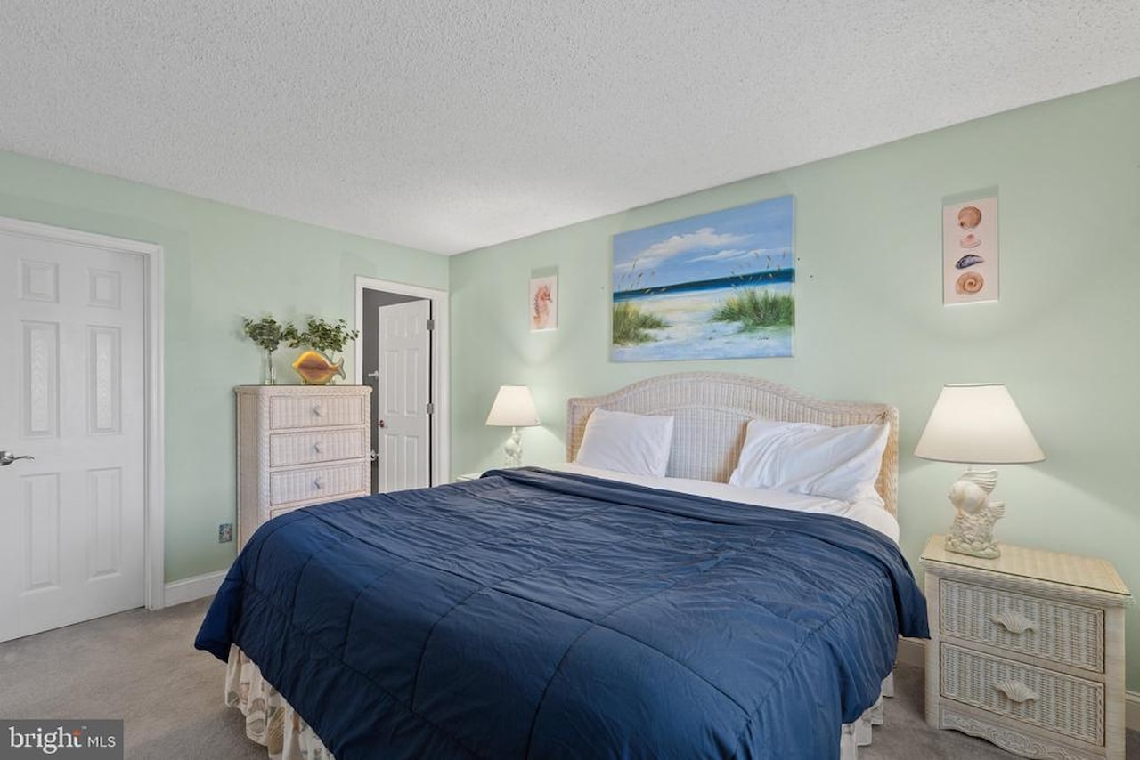 Discovery One Real Estate for Sale - 9203 Rusty Anchor Rd #A3 in Ocean City Photo 24