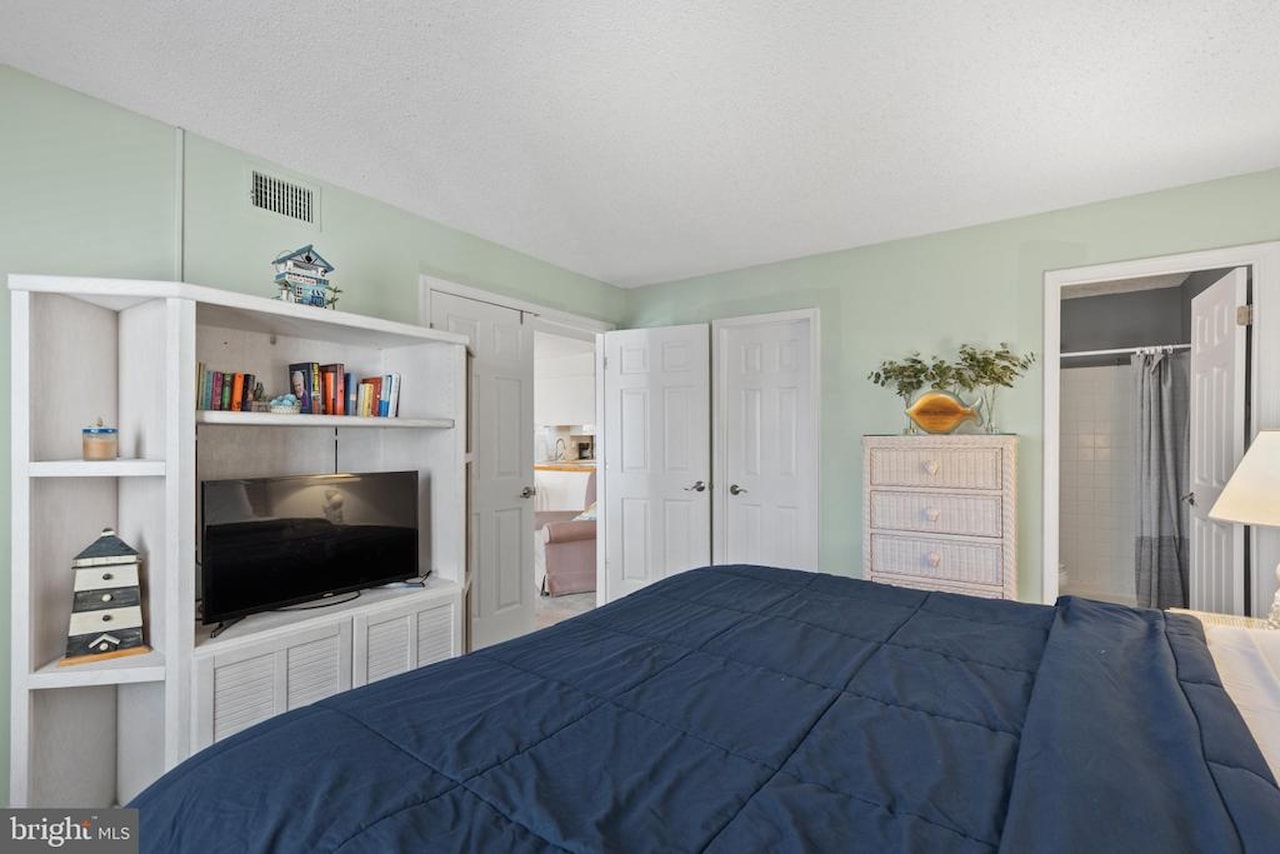 Discovery One Real Estate for Sale - 9203 Rusty Anchor Rd #A3 in Ocean City Photo 25