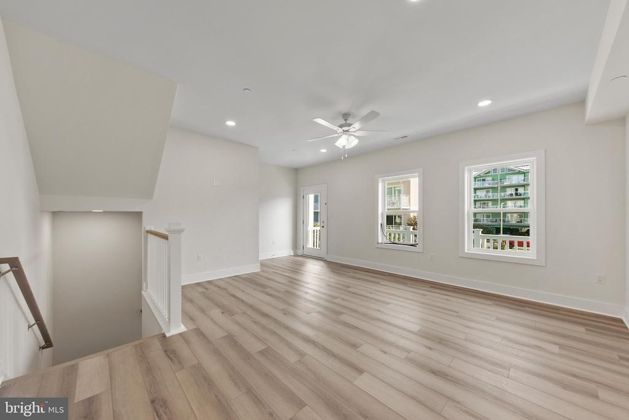  Real Estate for Sale - 106 75th St #3 in Ocean City Photo 15